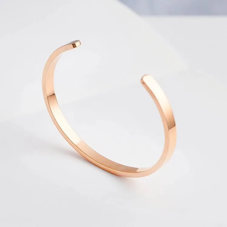 ファッショナブルなジュエリーにインスピレーションを得たパーソナライズされたステンレススチール バングル ブレスレット