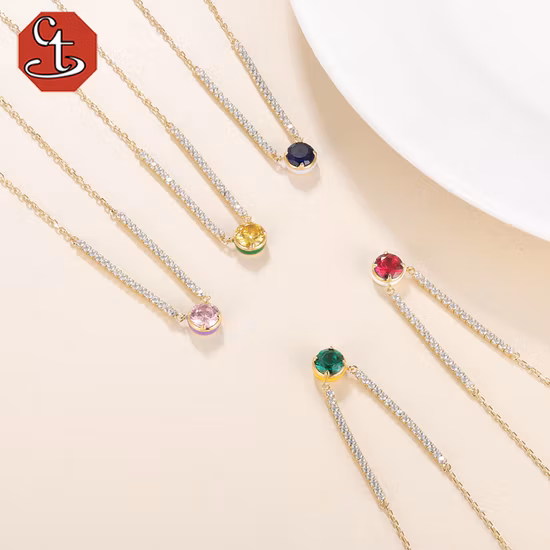 高級 925 スターリングシルバーペアシェイプダイヤモンドウェディングジュエリーネックレス。花嫁のためのネックレス。